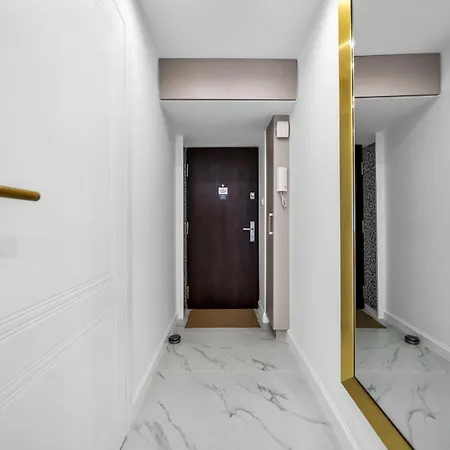 Warsaw Centrum Apartment - Workspace, Balcony - By Rentujemy Exterior photo